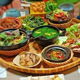 Ảnh đại diện Cơm Niêu VN Xưa - Nguyễn Xiển