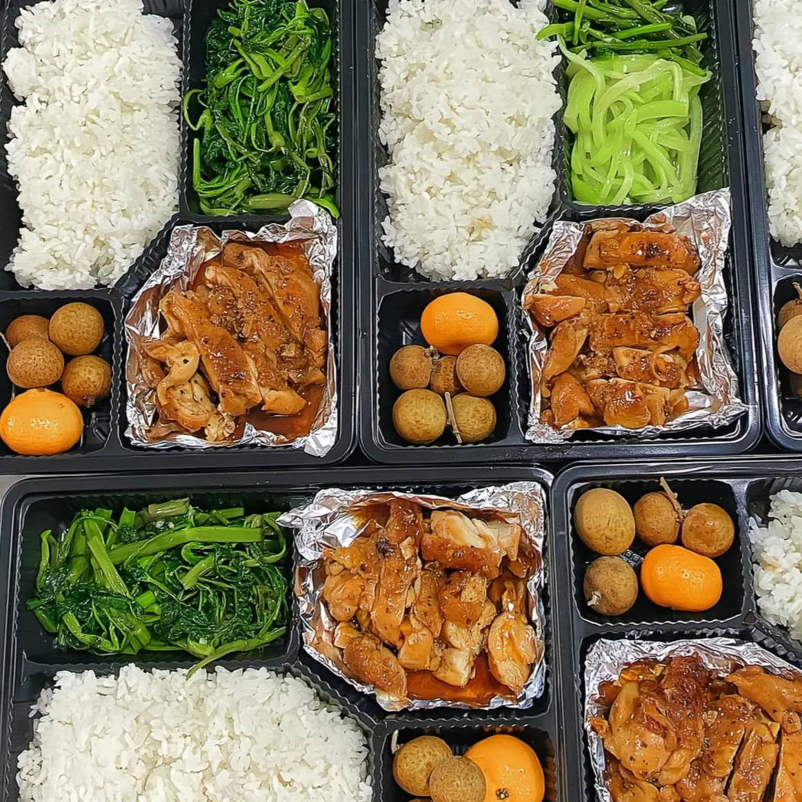 Ảnh bìa Bếp Nhà 2 Chị Em - Nguyễn Ảnh Thủ