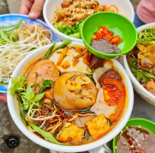Ảnh bìa Bún Riêu Yến Nhi - Xô Viết Nghệ Tỉnh