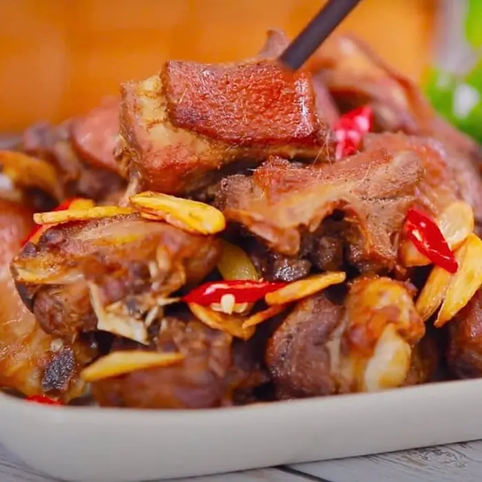 Ảnh bìa Kim Ngân - Ngan Cháy Tỏi - Thái Hà