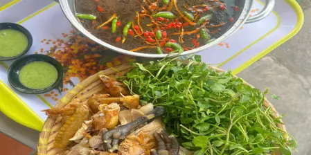 Ảnh bìa Tiệm 10 Tiềm - Gà Quay Thảo Mộc Bánh Bao & Lẩu Gà Tiềm Thảo Mộc - Phan Văn Hớn