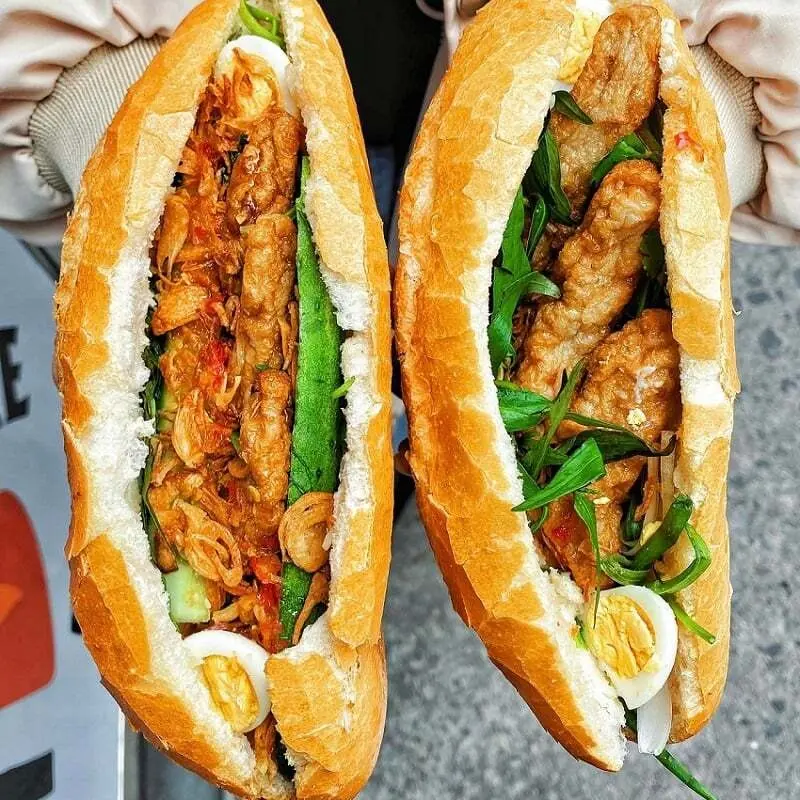 Ảnh bìa Bánh Mì Chả Cá Má Hải - Huỳnh Tấn Phát