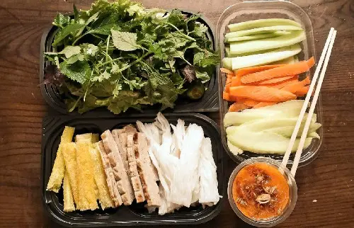 Ảnh bìa Nem Nướng Bánh Mì Cô Huệ - Nhân Hòa