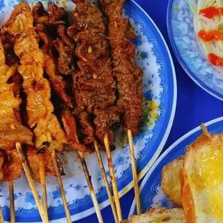 Ảnh đại diện Bánh Mì Thịt Nướng Bơ Campuchia A Móm - Lê Quang Sung