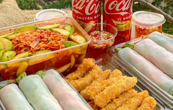 Ảnh bìa Bé Tôm - Bún Trộn Nam Bộ & Chân Gà Sốt Thái - Shop Online - Trần Thái Tông