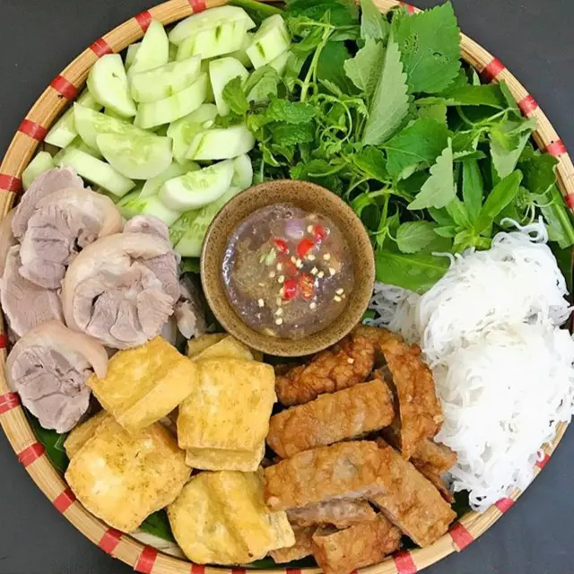 Ảnh bìa Huyền Bim Food - Bún Đậu Mắm Tôm, Nem Nướng Nha Trang & Đồ Ăn Vặt - Mễ Trì Hạ