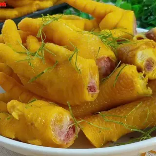 Ảnh đại diện Ú Na Ú Nần - Tai Heo Sốt Thái, Nộm Các Loại & Đồ Ăn Vặt - Bạch Mai