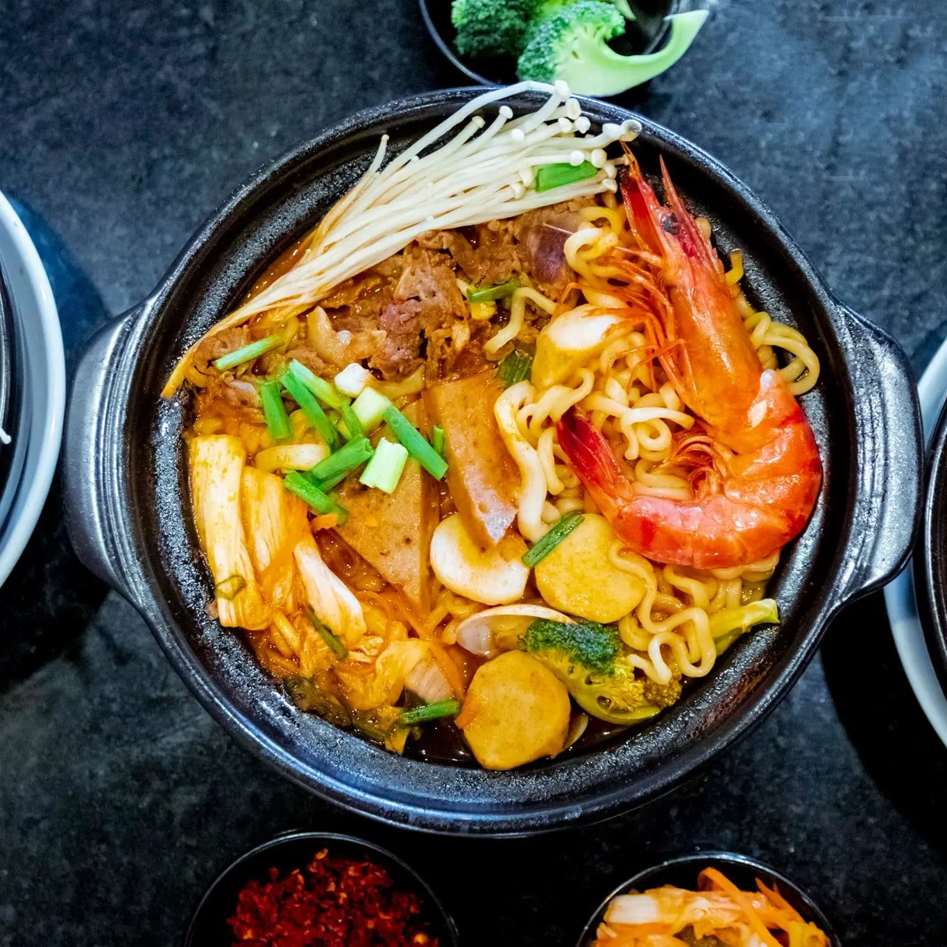 Ảnh bìa Timo Club 8 - Mì Cay 7 Cấp Độ Hàn Quốc - Mễ Trì Thượng