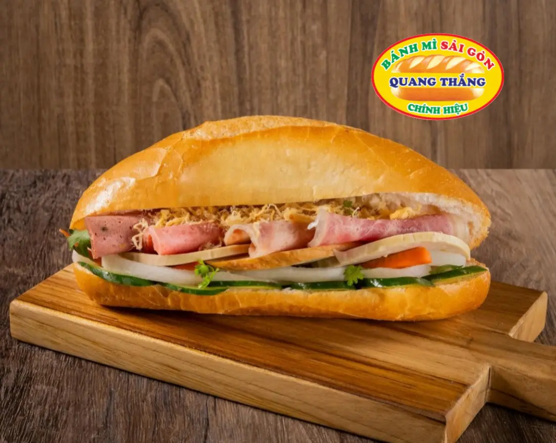 Ảnh bìa Bánh Mì Sài Gòn Quang Thắng - Lĩnh Nam