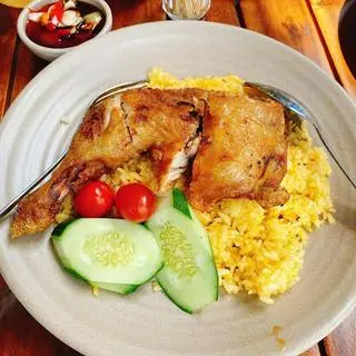 Ảnh đại diện Cơm Nhà - Nguyễn Văn Thương