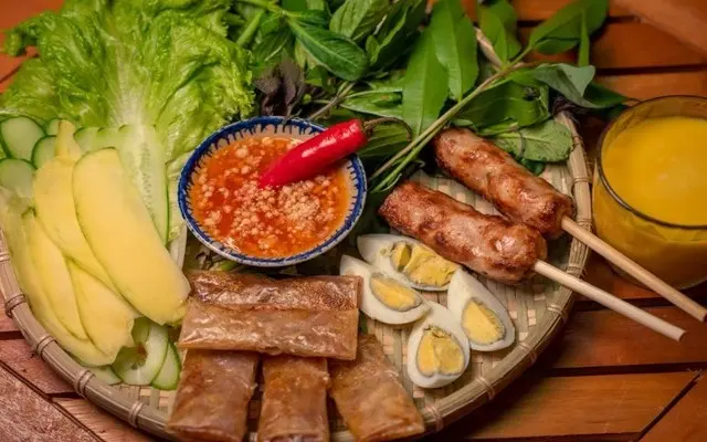 Ảnh bìa Chả Lụi Lagi & Nem Nướng Rau Rừng Ông Cương - Hồ Xuân Hương