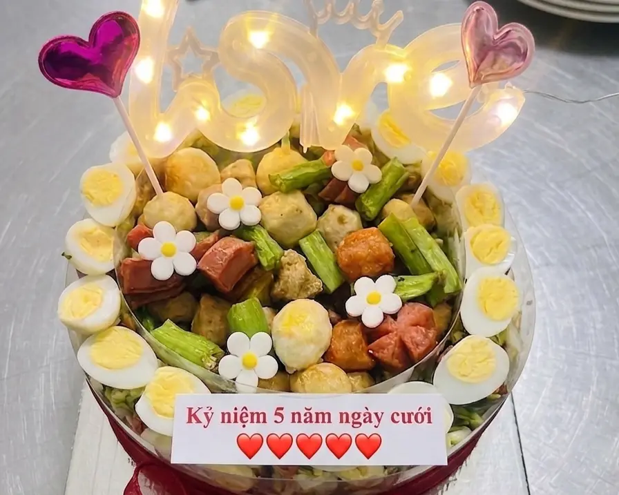 Ảnh bìa Ăn Gì Cũng Có - Trần Văn Giàu