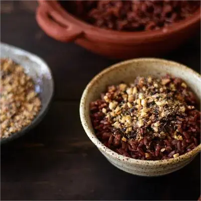 Ảnh bìa Tiệm Cơm Gạo Lứt - Trà Chanh 667 - Tân Kỳ Tân Quý