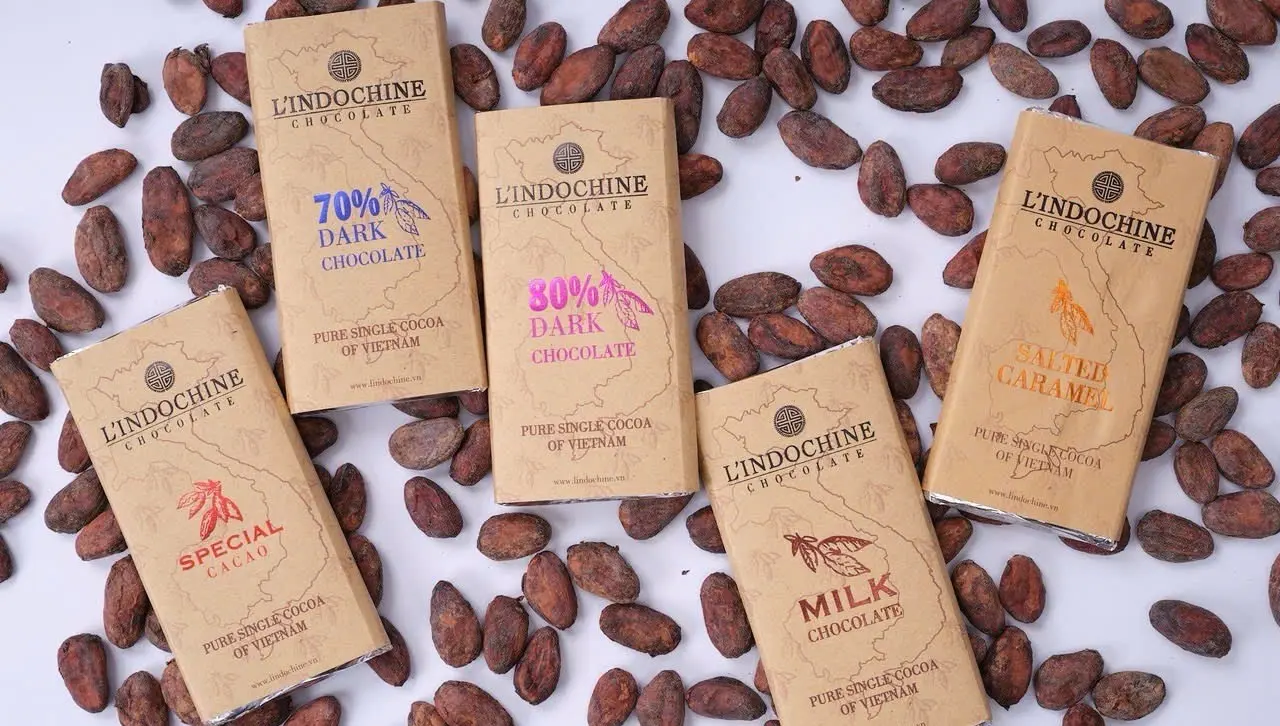 Ảnh bìa L'INDOCHINE CHOCOLATE - Lương Minh Nguyệt