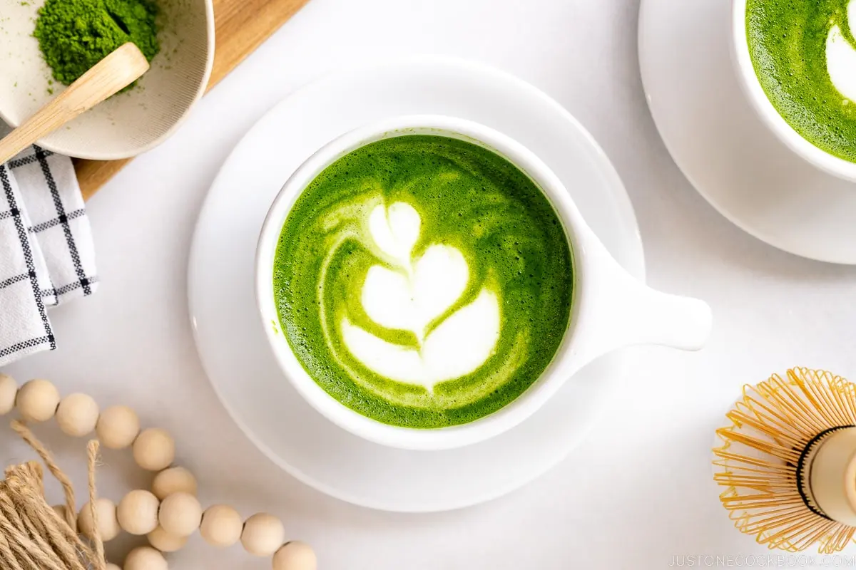 Ảnh bìa CHEW - Cà Phê Muối, Cacao & Matcha Latte - Trường Chinh