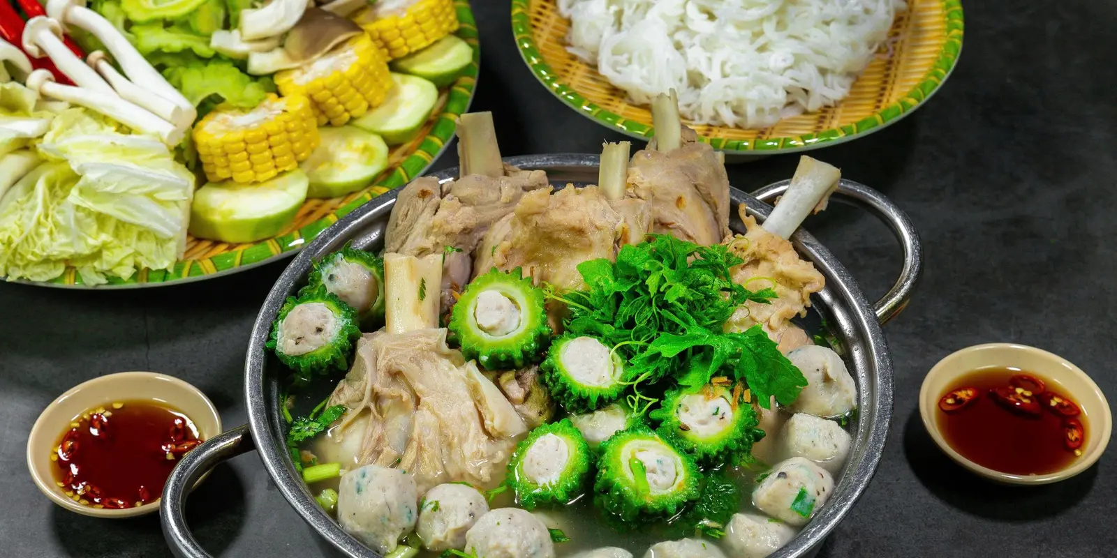 Ảnh bìa Lẩu Khổ Qua Rừng Qua Đắng - Đường Số 6
