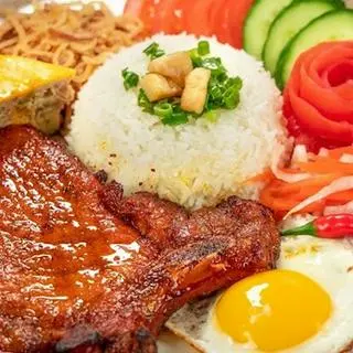 Ảnh đại diện Cơm Tấm & Bún Thịt Nướng Bà Tô - Trần Thị Năm