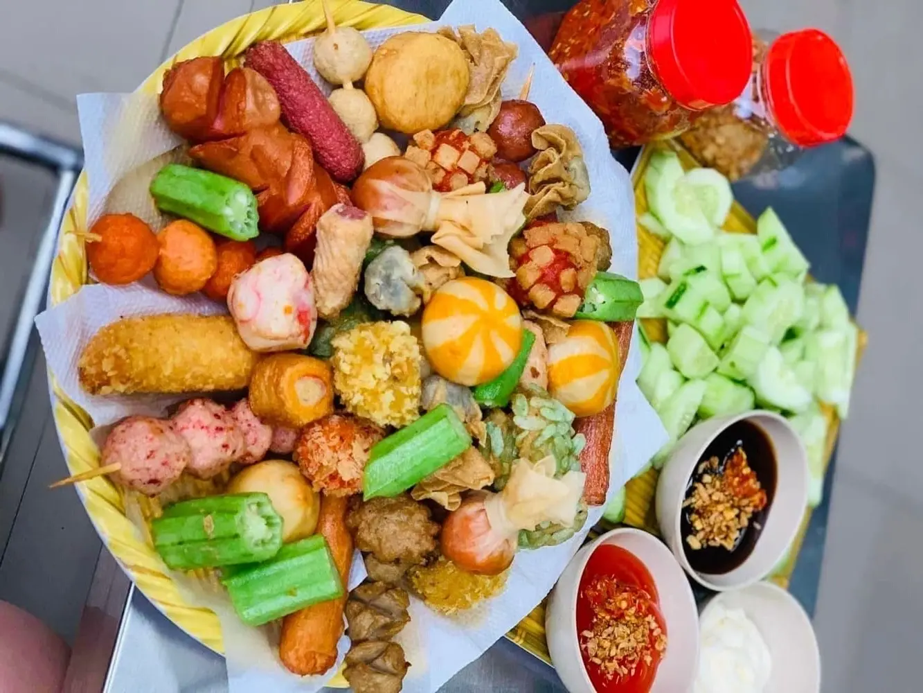 Ảnh bìa Ăn Vặt Thy Ly - Mì Trộn, Cá Viên Chiên Mắm Tỏi & Bánh Tráng Trộn - Tân Chánh Hiệp 18