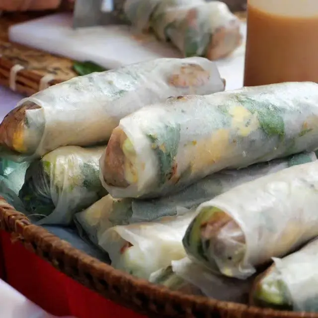 Ảnh bìa Bánh Tráng Cuốn, Nem Chua & Chả Lụa Bình Định - Tô Ngọc Vân