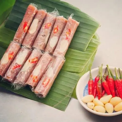 Ảnh bìa Đất và Biển - Trần Đăng Ninh
