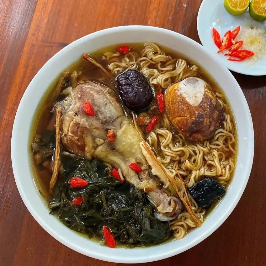 Ảnh bìa Mì Gà Tần & Xôi - Chùa Láng