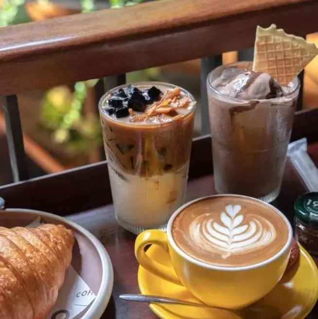 Ảnh bìa Cafe Trinh - Phạm Tuấn Tài