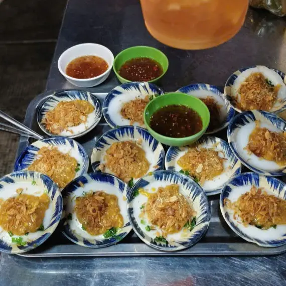 Ảnh bìa Bánh Bèo, Bánh Bột Lọc & Trà Tắc - Ngoại Tôi - Hồng Lạc