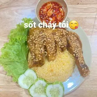 Ảnh đại diện Cơm Gà Xối Mỡ Hoàng Hiệp 3 - Nguyễn Ảnh Thủ