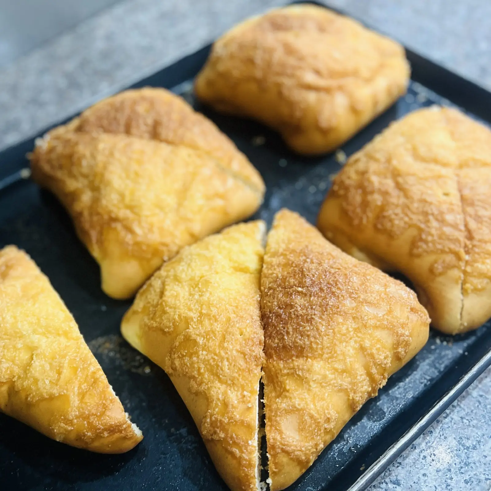 Ảnh bìa Đức Trang Bakery - Nguyễn Cơ Thạch 