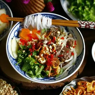 Ảnh đại diện Tuyền Sài Gòn - Bún Trộn Gà & Bún Bò Trộn Nam Bộ - Lê Hồng Phong