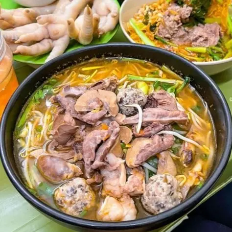 Ảnh bìa Mỳ Chua Cay - Phúc Tân