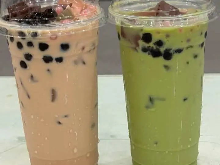 Ảnh bìa Trà Sữa Nhà Làm Sisi Milk Tea - Võ Văn Vân