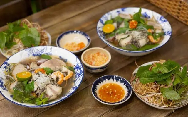 Ảnh bìa Bún Nước Lèo 5 Tú - Tôn Đản