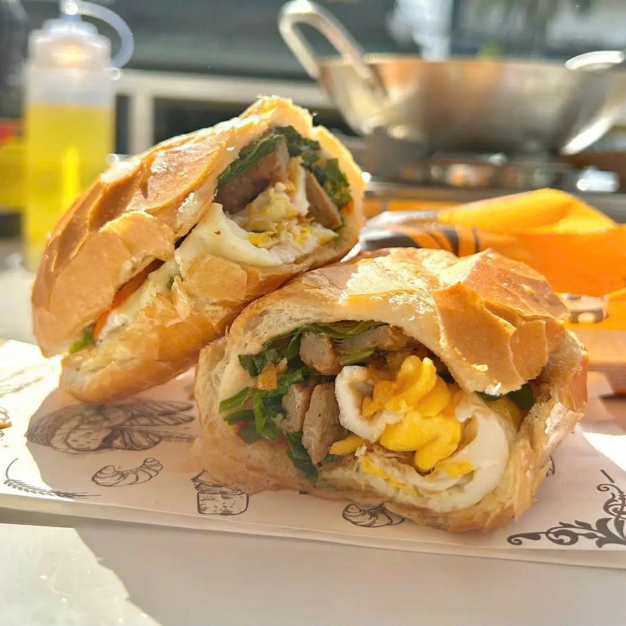 Ảnh bìa Bánh Mì Chú Bee - Phạm Văn Chiêu