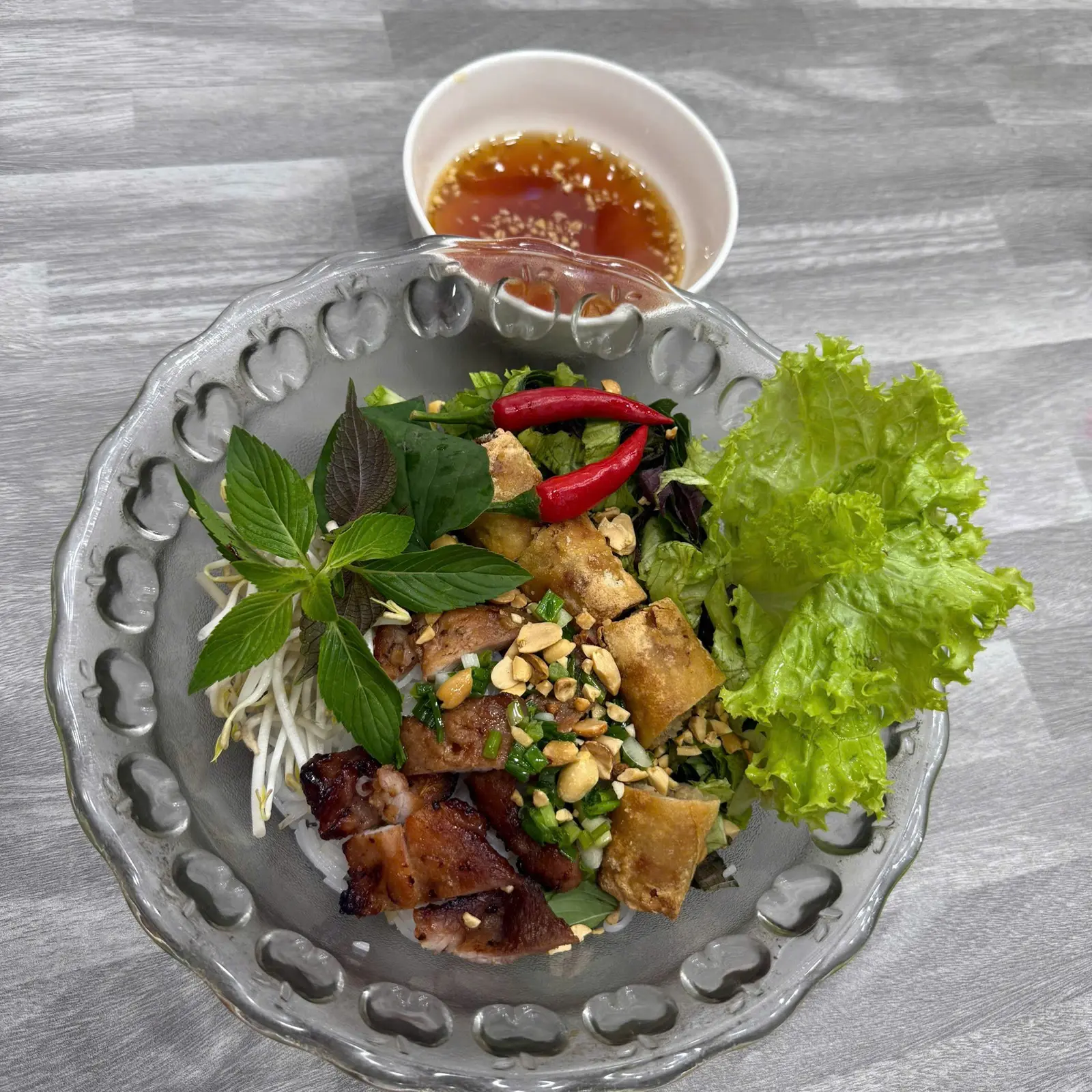 Ảnh bìa Cô Thảo Miền Tây - Bún Thịt Nướng - Lê Văn Duyệt