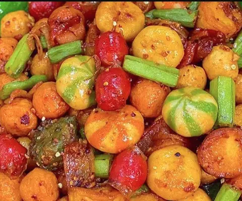 Ảnh bìa Ăn Vặt Bà Lùn - Mỳ Trộn & Cá Viên Chiên - Phạm Đăng Giảng