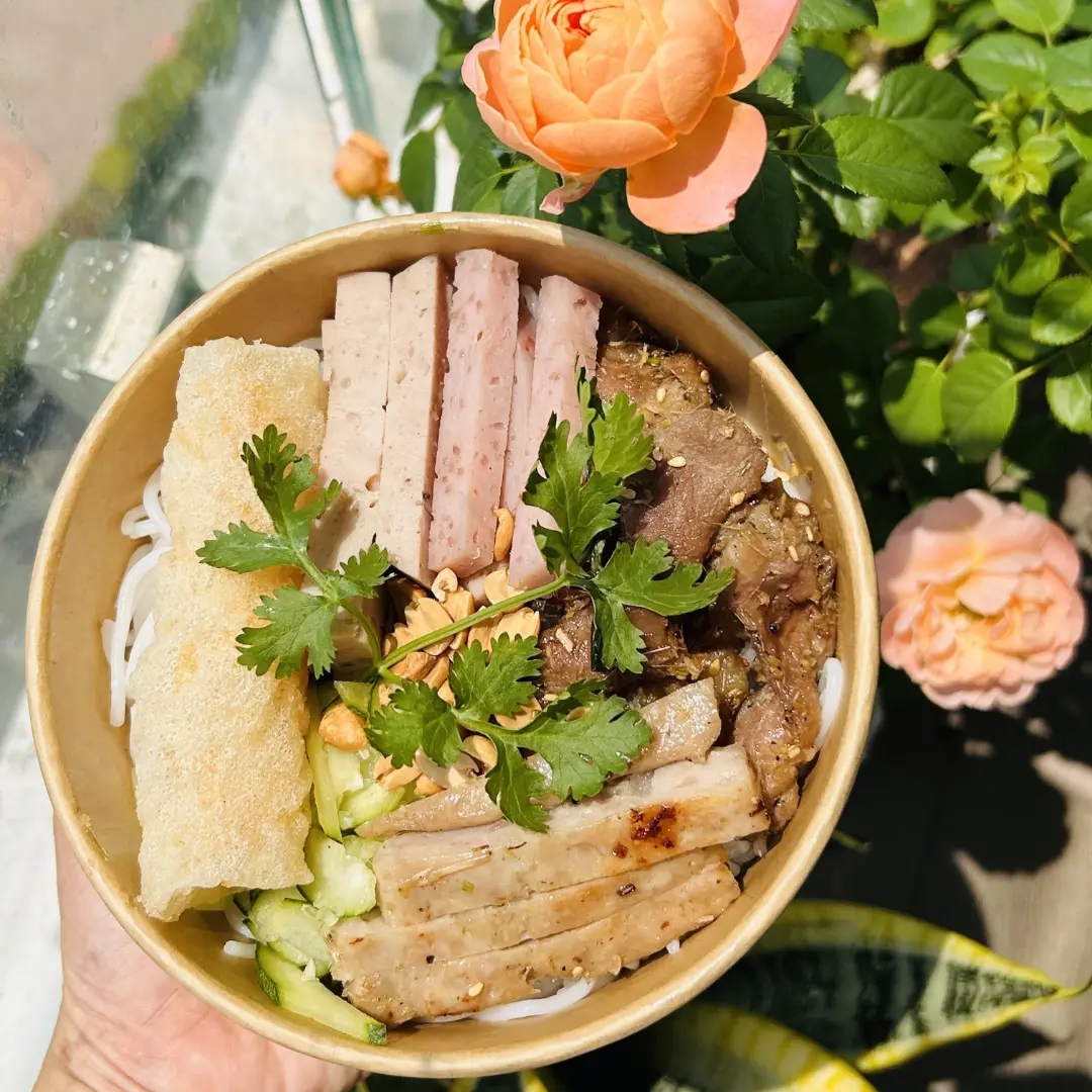 Ảnh bìa BÁNH CUỐN TÂY SƠN BÌNH ĐỊNH - GÓC BẾP 77 - Lý Chiêu Hoàng