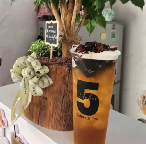 Ảnh bìa Tiệm Trà 5 October - Hồ Xuân Hương