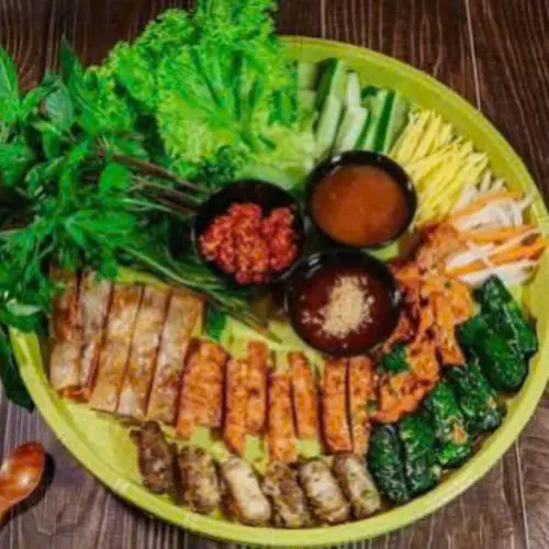Ảnh bìa Cô Nga Béo - Bún Thịt Nướng, Nem Nướng & Bò Lá Lốp - Nguyễn Du