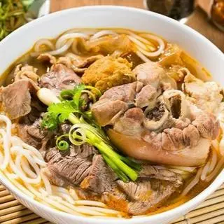 Ảnh đại diện Bún Bò Huế O Bé - Huỳnh Văn Nghệ