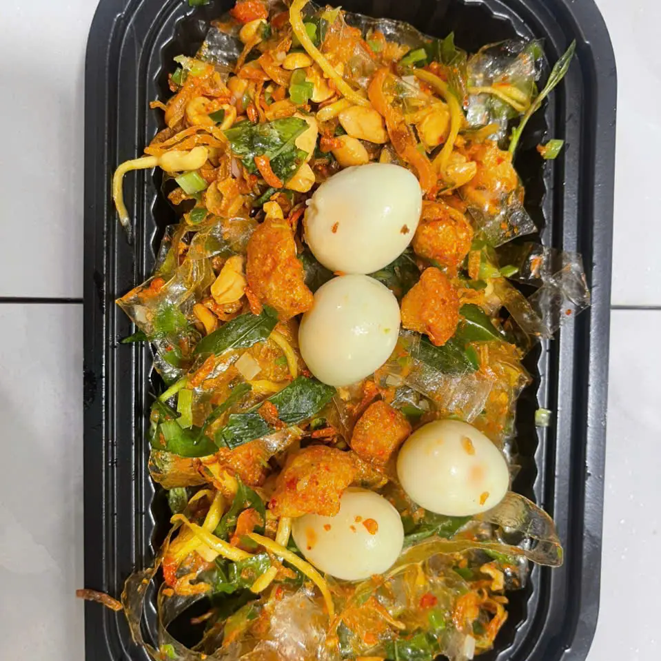 Ảnh bìa Bé Chín Ăn Vặt - Đỗ Văn Dậy