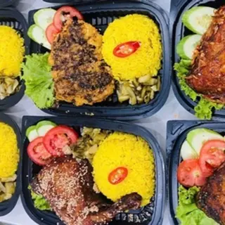Ảnh đại diện Cơm Gà Mẹ Dâu - Lê Văn Quới