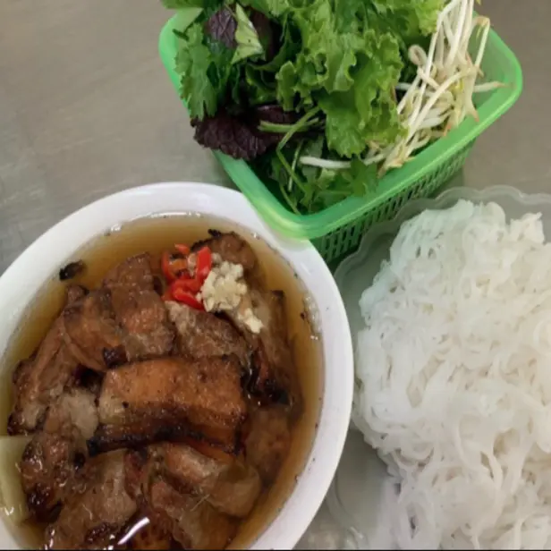 Ảnh bìa Bún Chả & Nem Rán Gia Truyền Cô Hồng - Đội Cấn