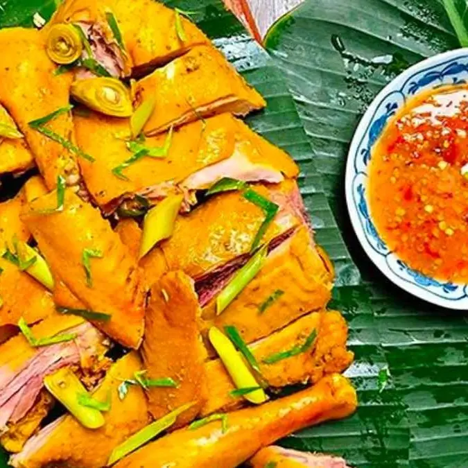 Ảnh bìa Gà Ủ Muối Siêu Cay - Tân Triều