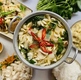 Ảnh đại diện Nghinh Phong Quán - Lẩu Gà Lá É Phú Yên - Nguyễn Xiển