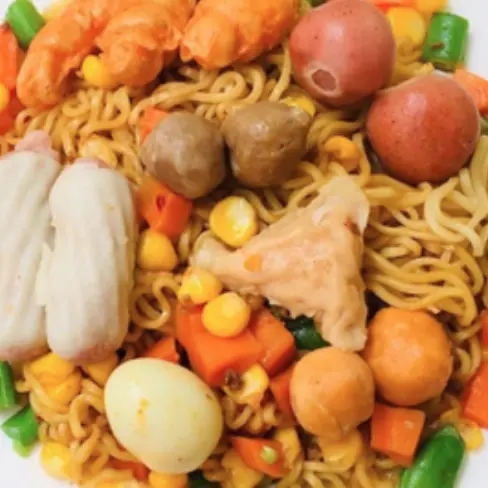 Ảnh bìa Ăn Vặt Chị Béo - Mỳ Indomie & Xiên Que - Nguyễn Viết Xuân