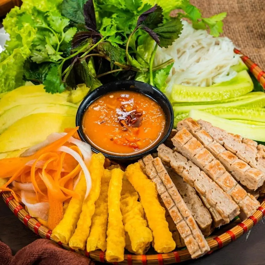 Ảnh bìa Xíu Nem Nướng - Nem Lụi & Viên Chiên - Triều Khúc