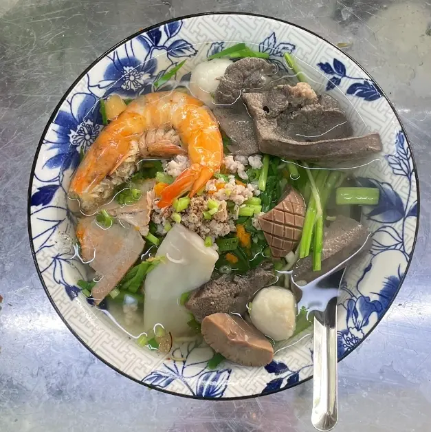 Ảnh bìa Tiệm Mì A Sánh - Hà Huy Giáp
