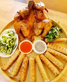 Ảnh đại diện  Gà Nướng Dì Ba - Cơm Lam & Bánh Bao - Đình Phong Phú
