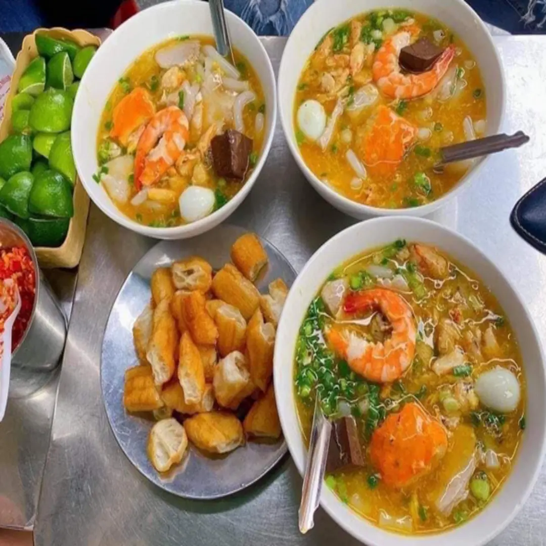 Ảnh bìa Bánh Canh Cua Cát Tiên - Nguyễn Ảnh Thủ